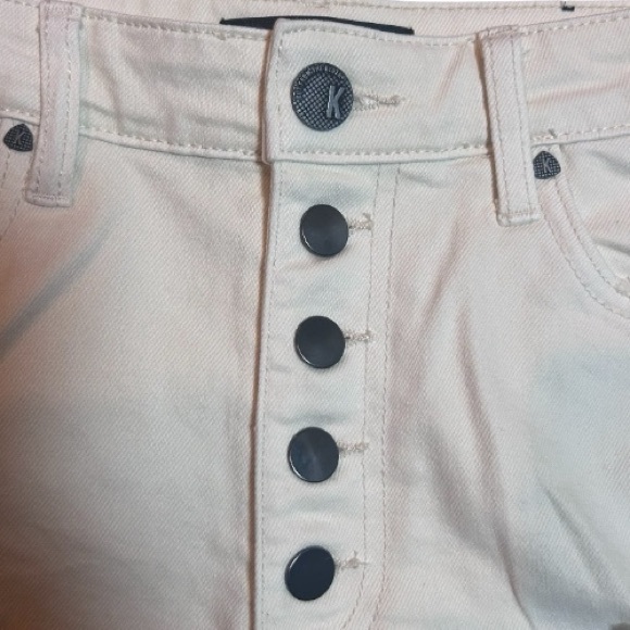 Kut From The Kloth Jane High Rise Short Size 0 Off White/Cream Ivory Distressed - Picture 3 of 11